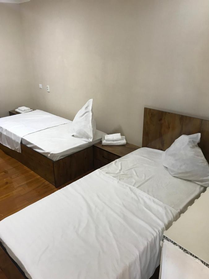 Astoria B&B Osh Dış mekan fotoğraf