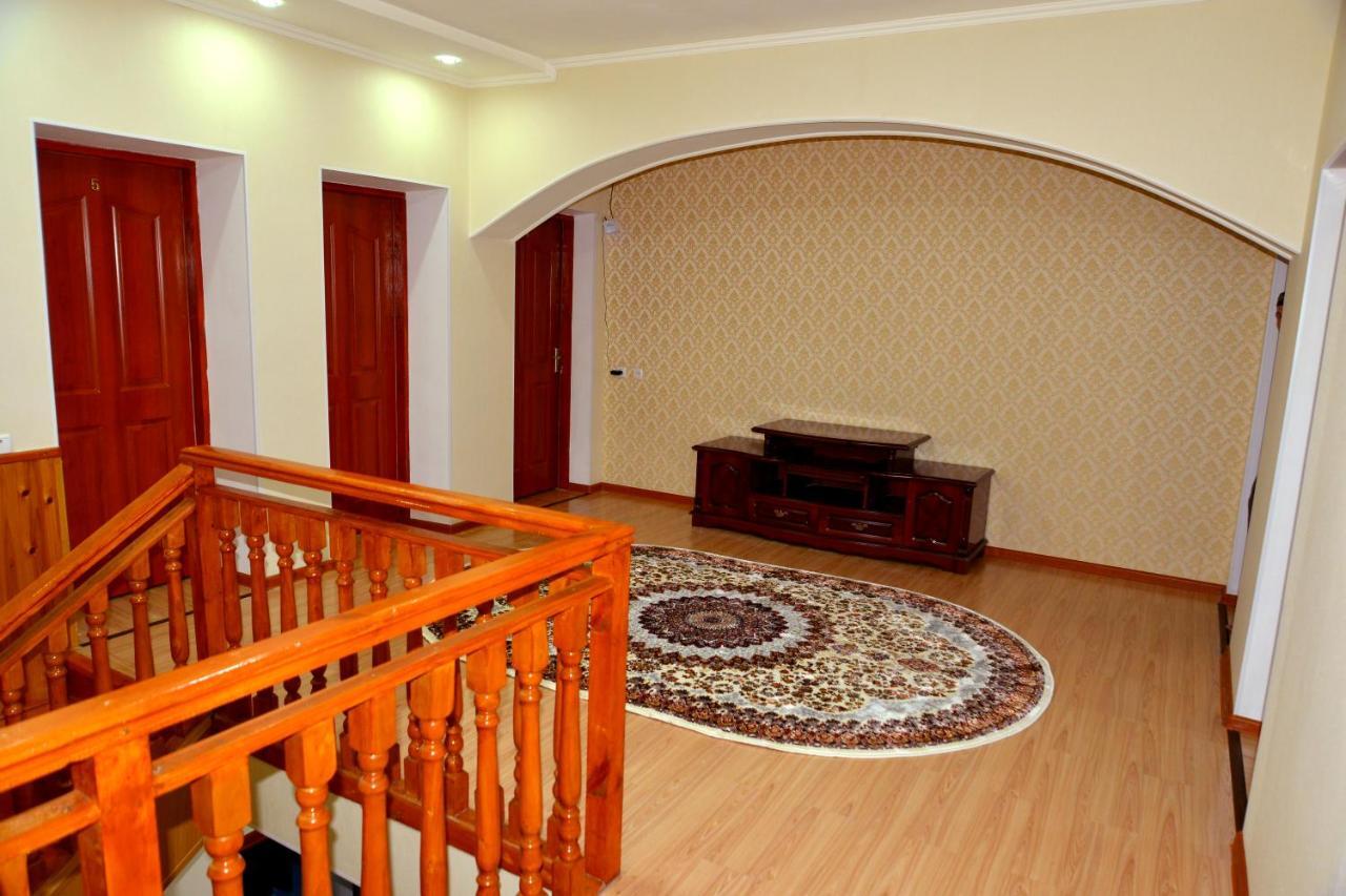 Astoria B&B Osh Dış mekan fotoğraf