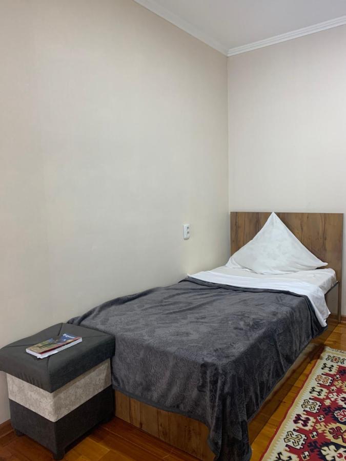 Astoria B&B Osh Dış mekan fotoğraf